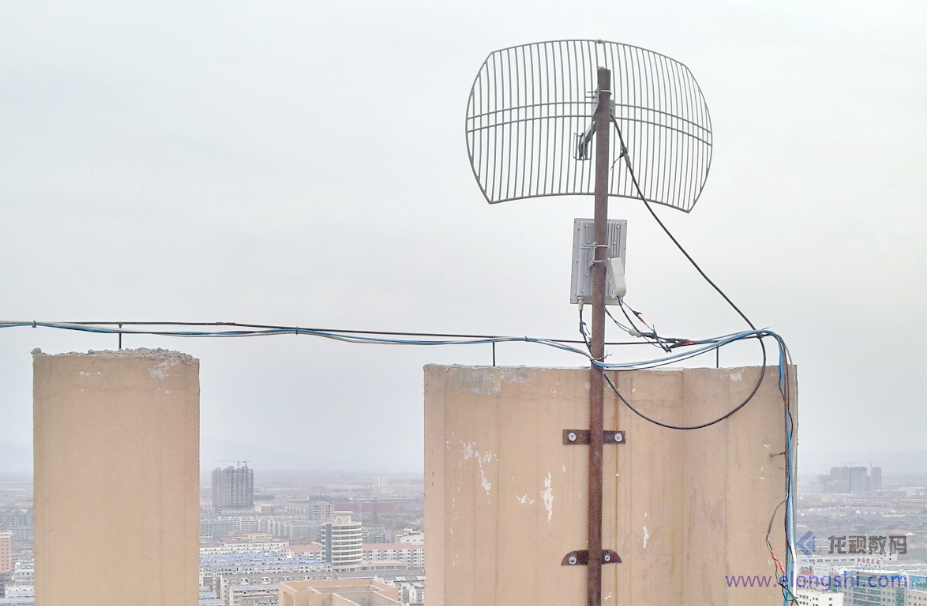 深圳龍視數碼遠程距離模擬無線影音傳輸,視頻+聲音(立體聲)