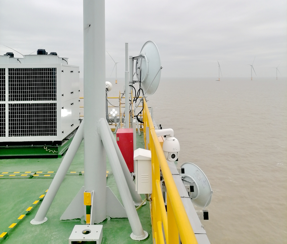 5.8G頻段1.8米直徑高增益雙計劃拋物面天線-應(yīng)用：海上風(fēng)電場微波網(wǎng)絡(luò)骨干搭建